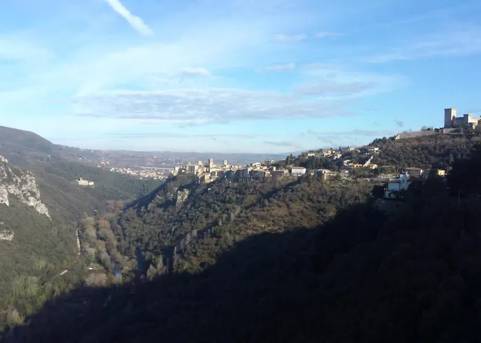 بيت ضيافة Miravalle 4*